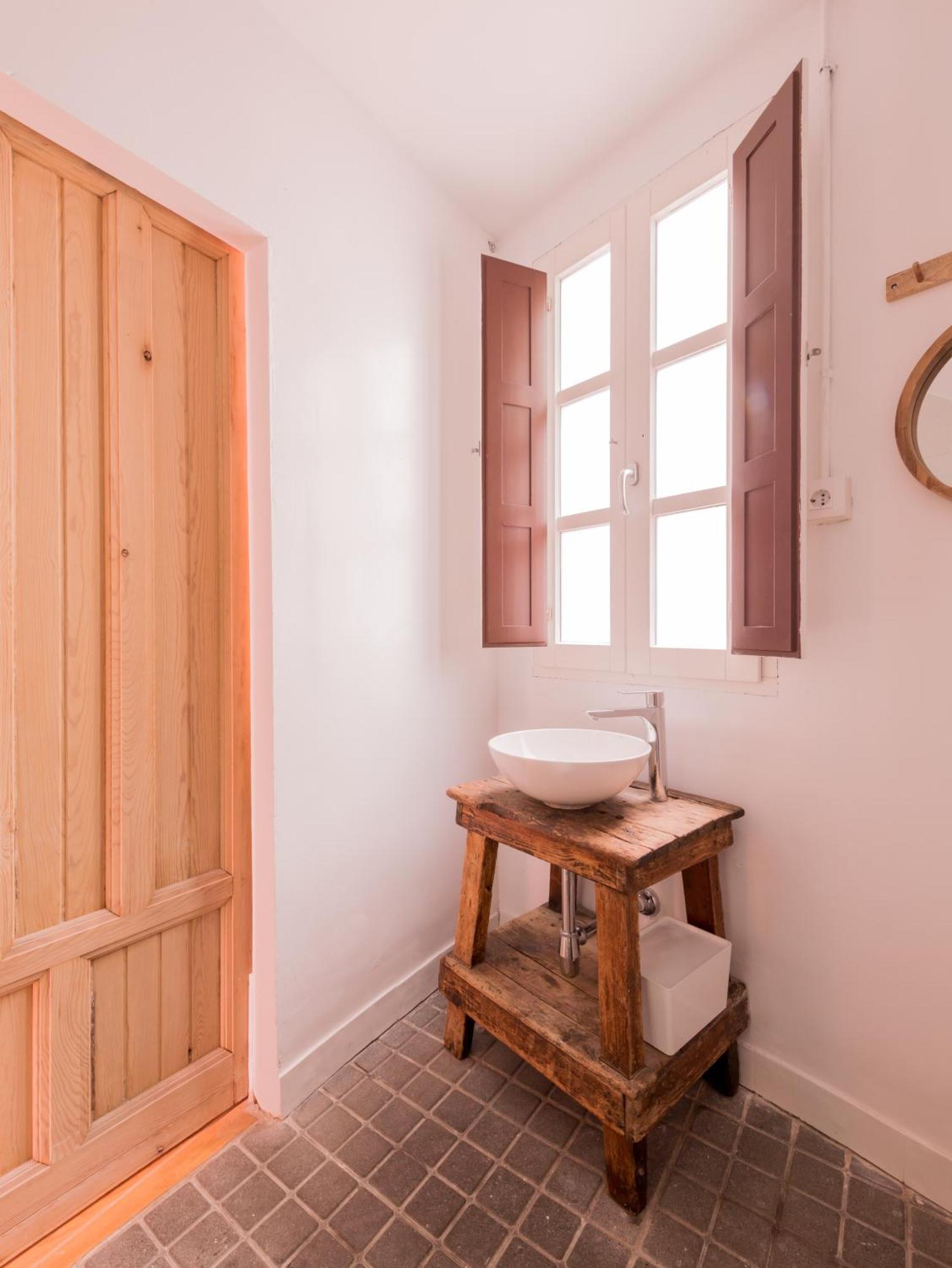 Appartamento Tranquility Loft In La Latina Madrid Esterno foto